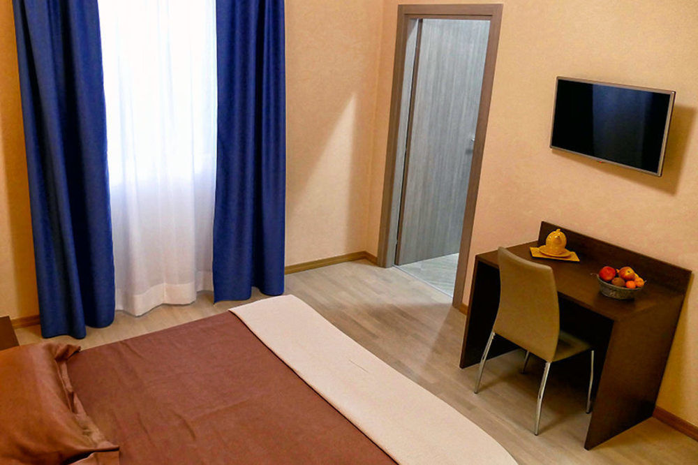 Cairoli Exclusive Rooms & Suite Μπρίντιζι Εξωτερικό φωτογραφία