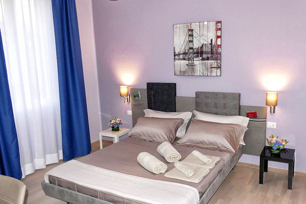 Cairoli Exclusive Rooms & Suite Μπρίντιζι Εξωτερικό φωτογραφία
