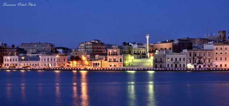 Cairoli Exclusive Rooms & Suite Μπρίντιζι Εξωτερικό φωτογραφία