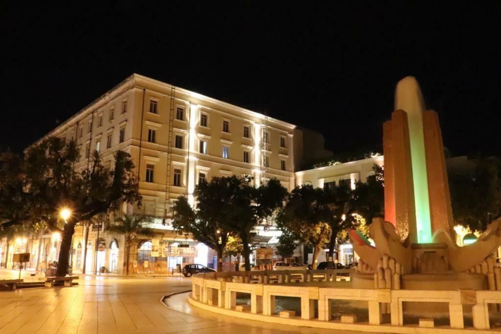 Cairoli Exclusive Rooms & Suite Μπρίντιζι Εξωτερικό φωτογραφία